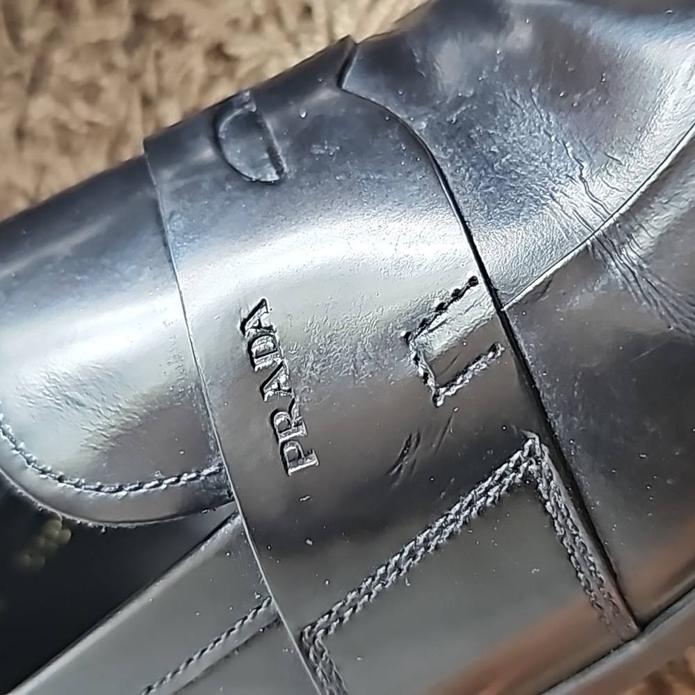 Prada leather dress Slip on men's shoes 👞 - Picture 2 of 9